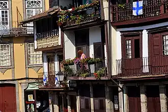 Balcones en la Plaza de Santiago.