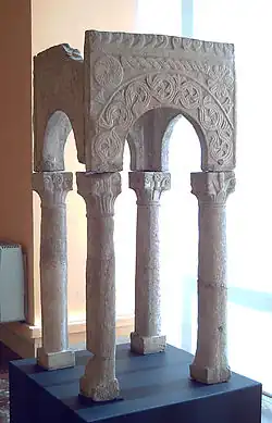 Ciborio romano del siglo VIII.