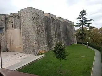 Cara sur del baluarte