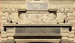 Parte central: esclavos cautivos alrededor del escudo de armas de Toulouse (1561).