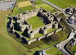 el uso del diseño concéntrico en los castillos de Beaumaris...