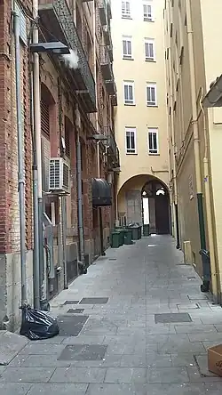 Belena de Pintamonas, junto a la plaza del Castillo de Pamplona