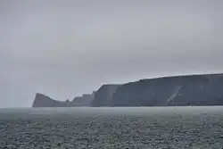 Isla Belkovsky (Islas Anzhu; 75°35'30N, 135°38'44E)