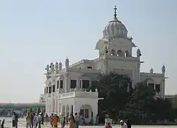 Gurdwara Sri Ber Sahib en Sultanpur Lodhi, India.