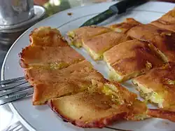 Bánh chuối preparado como Pancake.