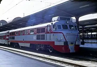 Locomotora de la serie 352.