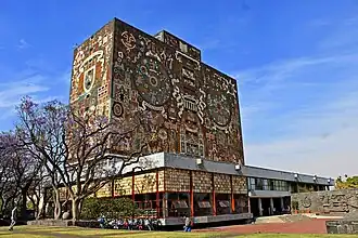 Biblioteca Central UNAM, muro sur