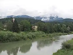 El rio Drava (Rosegg al fondo)