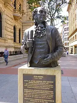 Monumento a John Adams, padre de la independencia de Estados Unidos
