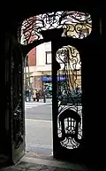 Vista del portal desde el interior.