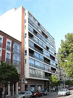 Edificio de viviendas en C/ Miguel Íscar, 13 (1961)