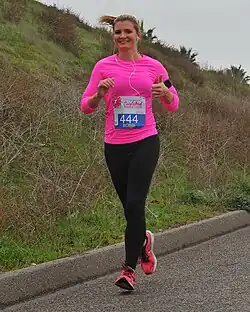 Una corredora con leggins