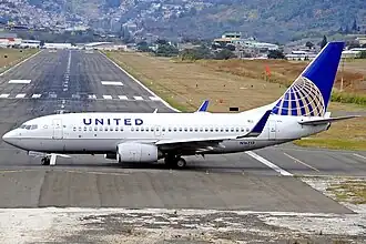 Boeing 737-724 de United Airlines.