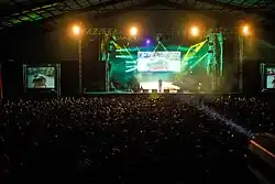 Bohemia Suburbana en Mundo E