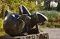 Escultura en el "Botanischer Garten der Universität Zürich".