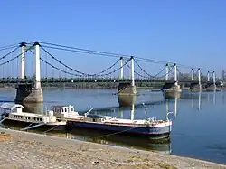 Puente colgante de Montjean-sur-Loire.