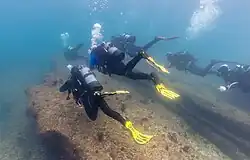 Las costas de la isla son una popular destino de buceadores.