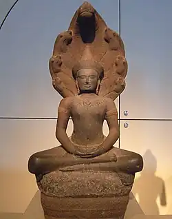 Escultura camboyana de Buda del siglo XII