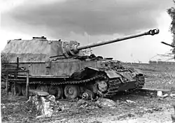 Elefant dañado en Anzio, 1944.