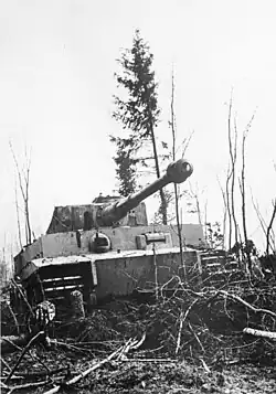 Un tanque Panzer Tiger VI cerca de Leningrado.