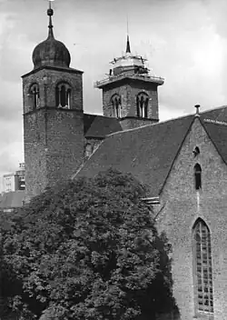 La reparación del campanario en 1952