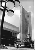 El edificio en 1984