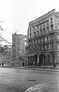 El hotel en ruinas, febrero de 1945.