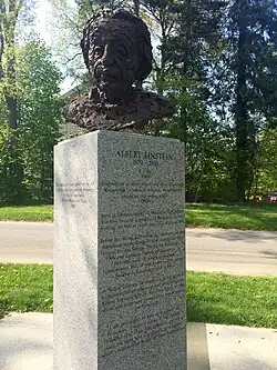 Busto de Albert Einstein, que vivió en Princeton desde su huida de Alemania en 1933 hasta su muerte en 1955.