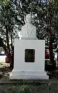 Busto Coronel Jorge Beauchef