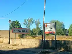 Cartel de la Comunidad de Villa y Tierra de Sepúlveda en Cabezuela, parte del Ochavo de Cantalejo