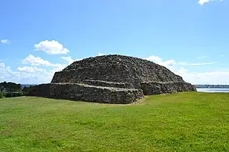 Tumulus de Barnenez.
