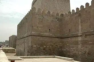 Murallas en El Cairo