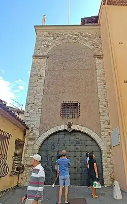 Último refugio del hombre de la máscara de hierro en Cannes