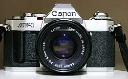 Canon AV-1 vista frontal