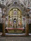 Retablo de la Capilla Sacramental, obra del cordobés Pedro Ruiz Paniagua (1703), actualmente, único de este autor en Sevilla.