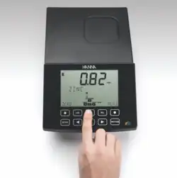 Espectrofotómetro HI801