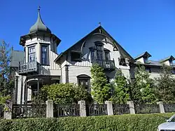 Casa Kuschel, sede de las oficinas en Puerto Varas del Parque Pumalín
