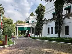 Casa "Lázaro Cárdenas" dentro de Los Pinos, tercera residencia presidencial (1935-1952)