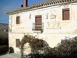 Casa parroquial de Valdecañas de Cerrato.