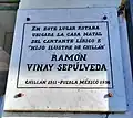 Placa en lugar de nacimiento de Ramón Vinay, en calle Arturo Prat de Chillán, frente a Feria de Chillán