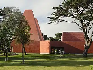Casa das Histórias Paula Rego, diseñada por Eduardo Souto de Moura