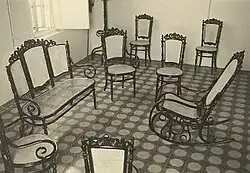 Ángulo del gran salón con vista a la Calle Carabobo