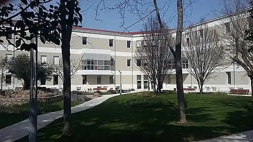 Jardín posterior de la Casa de Misericordia