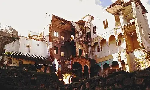 Kasbah de Argel, diciembre de 2011, 54 años después de la explosión, con el resto de las ruinas del escondite de Ali la Pointe.