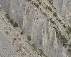 Cascada de la Pisse, Altos Alpes, Francia