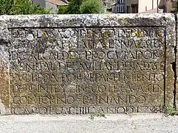 Una de las abundantes inscripciones antiguas en piedras