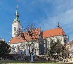Catedral de San Martín (1311-1510) en Bratislava ( Eslovaquia). Fue el lugar de coronación del Reino de Hungría entre 1563-1830.
