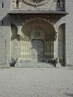 Catedral Notre-Dame-du-Bourg de Digne.