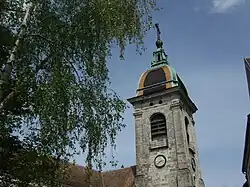 Variante: campanario condal de la Catedral de Besançon
