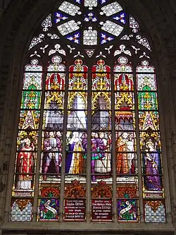 Vidriera de Jean-Baptiste Capronnier (siglo XIX).